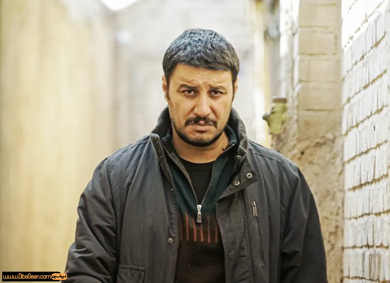 جواد عزتی